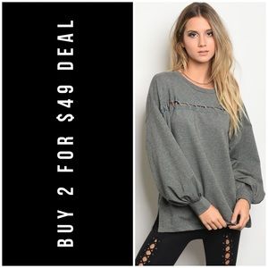 ❄️GRAY LACE ACCENT TOP